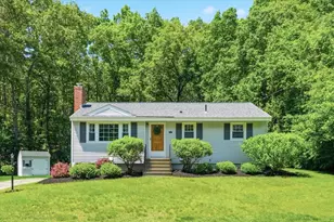 15 Newport Dr, Westford, MA 01886 - Photo 1