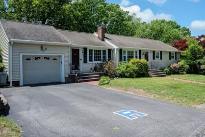 54 Stearns Dr, Randolph, MA 02368 - Photo 1