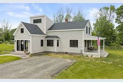 32 County St, Lakeville, MA 02347 - Photo 1