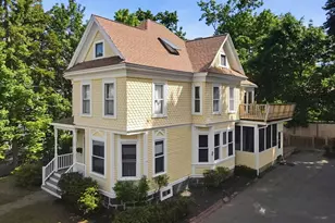 173 High St, Reading, MA 01867 - Photo 1