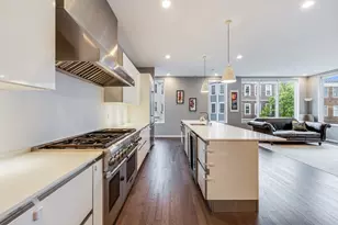 14 I St, Boston, MA 02127 - Photo 1