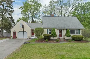18 Buckman Dr, Chelmsford, MA 01824 - Photo 1