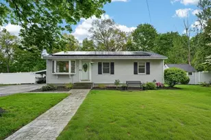 31 Mountview Dr, Clinton, MA 01510 - Photo 1