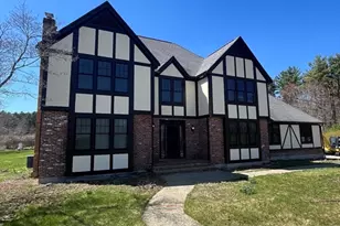 1077 North St, Walpole, MA 02081 - Photo 1