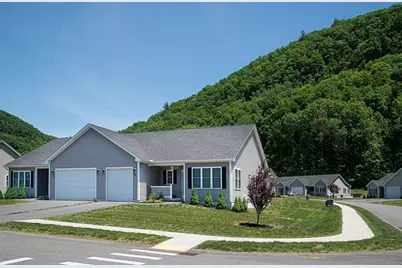 9 Gray Lock Lane #B, Deerfield, MA 01373 - Photo 1