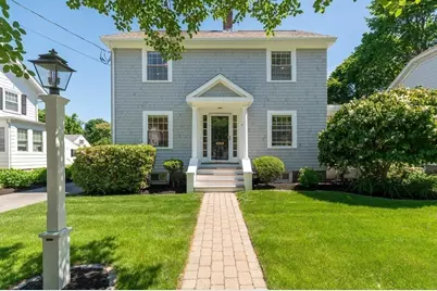 7 Clifton Avenue, Beverly, MA 01915 - Photo 1