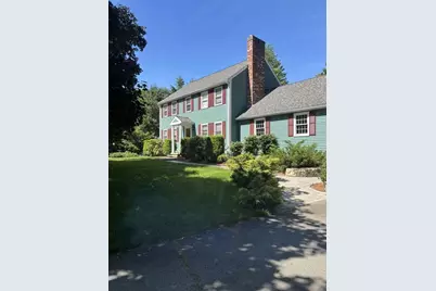 2 Lafayette Dr, Marlborough, MA 01752 - Photo 1