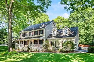 7 Woodcliffe Ave, Worcester, MA 01604 - Photo 1
