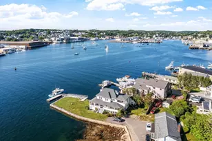 7 Sumac Ln, Gloucester, MA 01930 - Photo 1