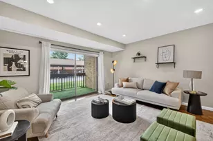 41 Centre St, Brookline, MA 02446 - Photo 1