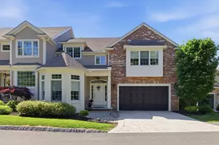 527 Salem St, Lynnfield, MA 01940 - Photo 1