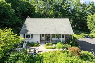 33 Taft Rd, Sterling, MA 01564 - Photo 1