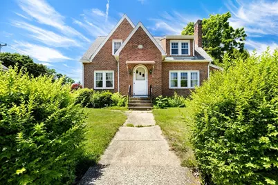 216 Springfield St, Chicopee, MA 01013 - Photo 1