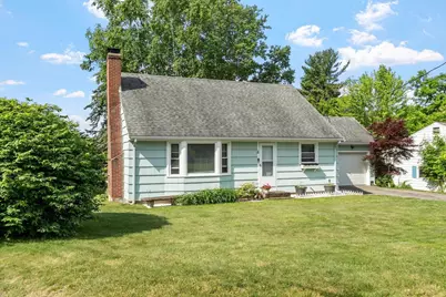 4 Cranston St, Worcester, MA 01606 - Photo 1