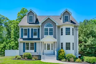 1204 Main St, Reading, MA 01867 - Photo 1