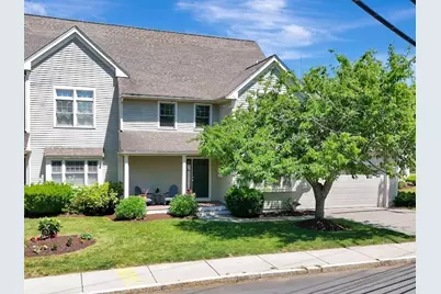 13-15 Green St #13, Newton, MA 02458 - Photo 1