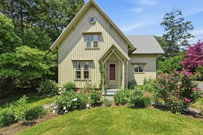 38 Round Hill Road, Northampton, MA 01060 - Photo 1