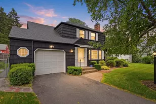 47 Fenway Dr, Springfield, MA 01119 - Photo 1