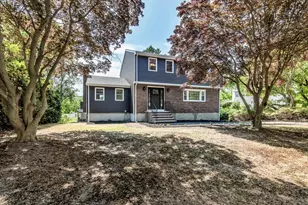 53 Walnut St, Saugus, MA 01906 - Photo 1