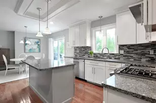7 Hillcrest Cir, Norwell, MA 02061 - Photo 1
