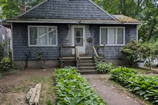 7 E Garfield Ave, Beverly, MA 01915 - Photo 1