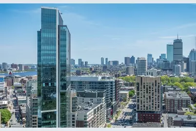 188 Brookline Ave #27H, Boston, MA 02215 - Photo 1
