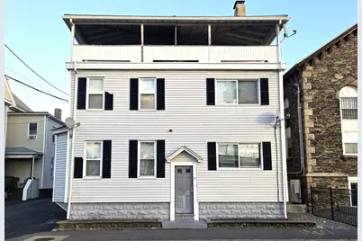 9 Cedar St #2R, Taunton, MA 02780 - Photo 1