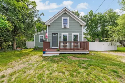 92 Oak Ave, Athol, MA 01331 - Photo 1