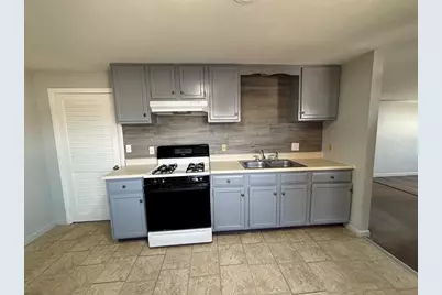 199 Flint Street #2R, Fall River, MA 02723 - Photo 1