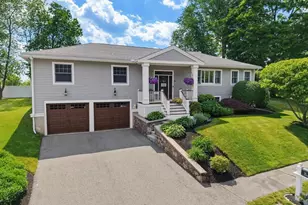 16 Mansion Rd, Wakefield, MA 01880 - Photo 1