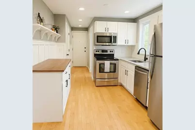 30 Washington St #2B, Boston, MA 02129 - Photo 1