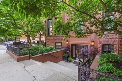 239 Commonwealth Ave #10, Boston, MA 02116 - Photo 1