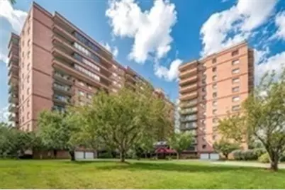 3920 Mystic Valley Pkwy #816, Medford, MA 02155 - Photo 1