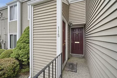 113 Nassau Dr #113, Springfield, MA 01129 - Photo 1