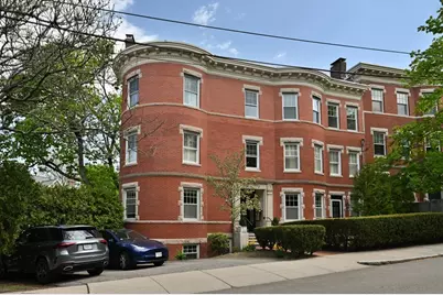 8 Colbourne Cres #3, Brookline, MA 02445 - Photo 1