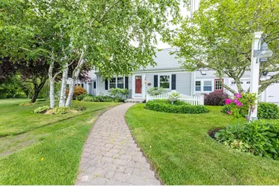 1324 Main Street, Acushnet, MA 02743 - Photo 1