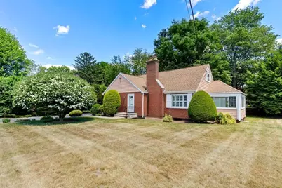 70 Grove St, Winchester, MA 01890 - Photo 1