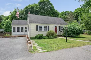 58 Jersey St, Marblehead, MA 01945 - Photo 1