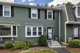 121 Twin Brook Ln, Bellingham, MA 02019 - Photo 1