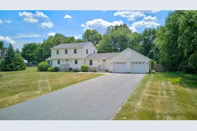 10 Hemlock Rd, Andover, MA 01810 - Photo 1