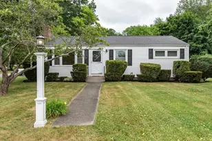 67 Cherry Hill Dr, Seekonk, MA 02771 - Photo 1