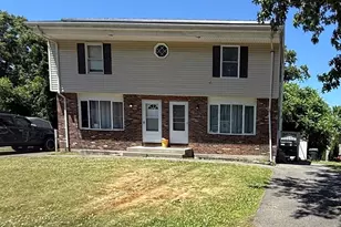 16 Jennings St, Springfield, MA 01119 - Photo 1