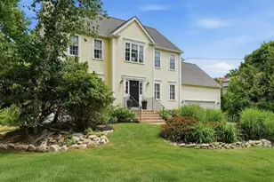 37 Sylvia St, Fairhaven, MA 02719 - Photo 1