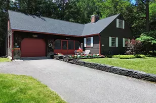 26 Oak Hill Rd, Greenfield, MA 01301 - Photo 1
