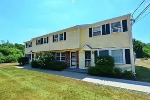 4 George St, Plainville, MA 02762 - Photo 1