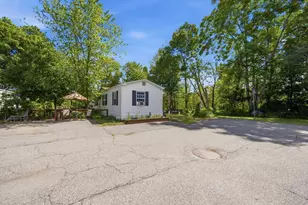 209 Shoreline Dr, Tewksbury, MA 01876 - Photo 1