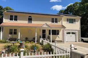 148 Curtis Ave, Attleboro, MA 02703 - Photo 1