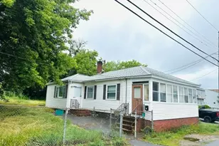 10 Lafayette St, Lowell, MA 01854 - Photo 1