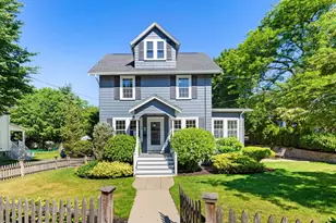 43 Trenton St, Melrose, MA 02176 - Photo 1