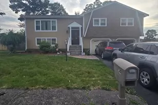 34 Hemlock Terrace, Randolph, MA 02368 - Photo 1